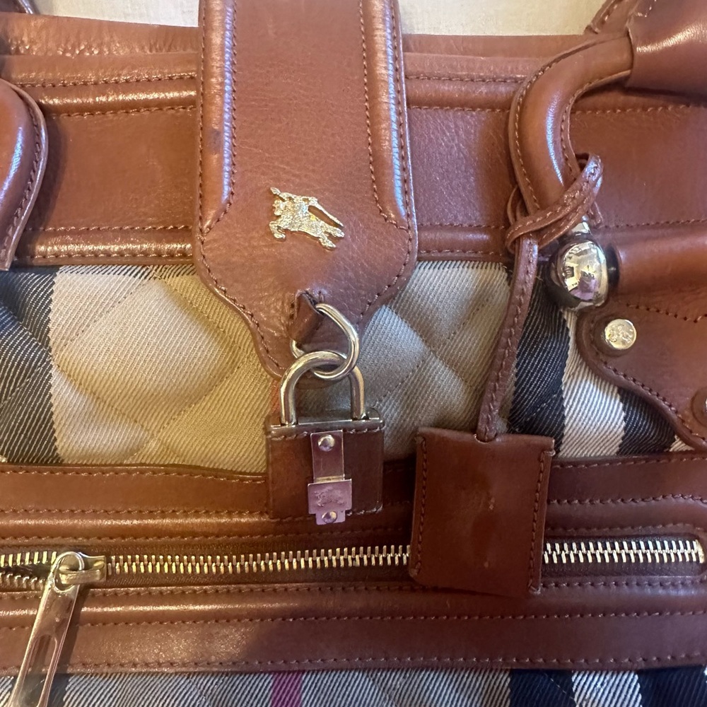 Burberry Original Pattern Purse - image 5